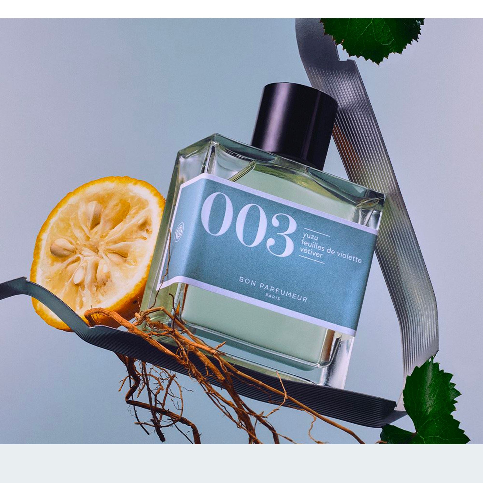 Eau de parfum 003 with yuzu, violet leaves and vetiver