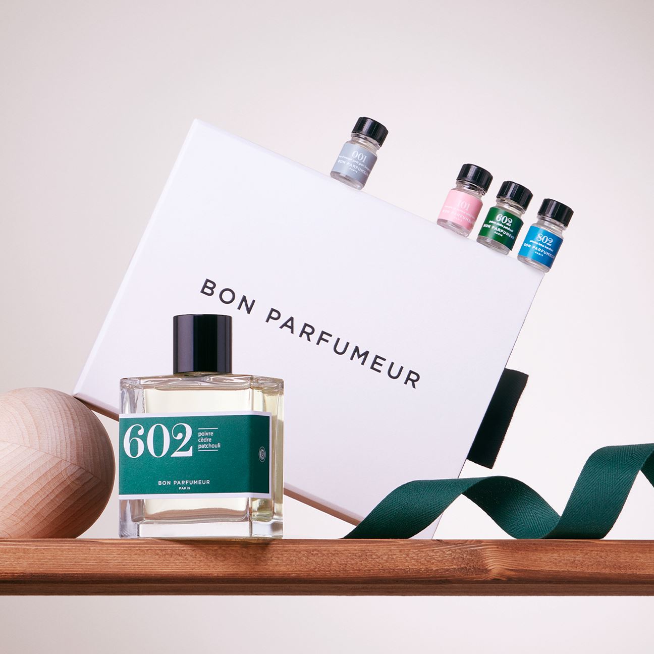 Eau de parfum 302 with amber, iris and sandalwood – Bon Parfumeur