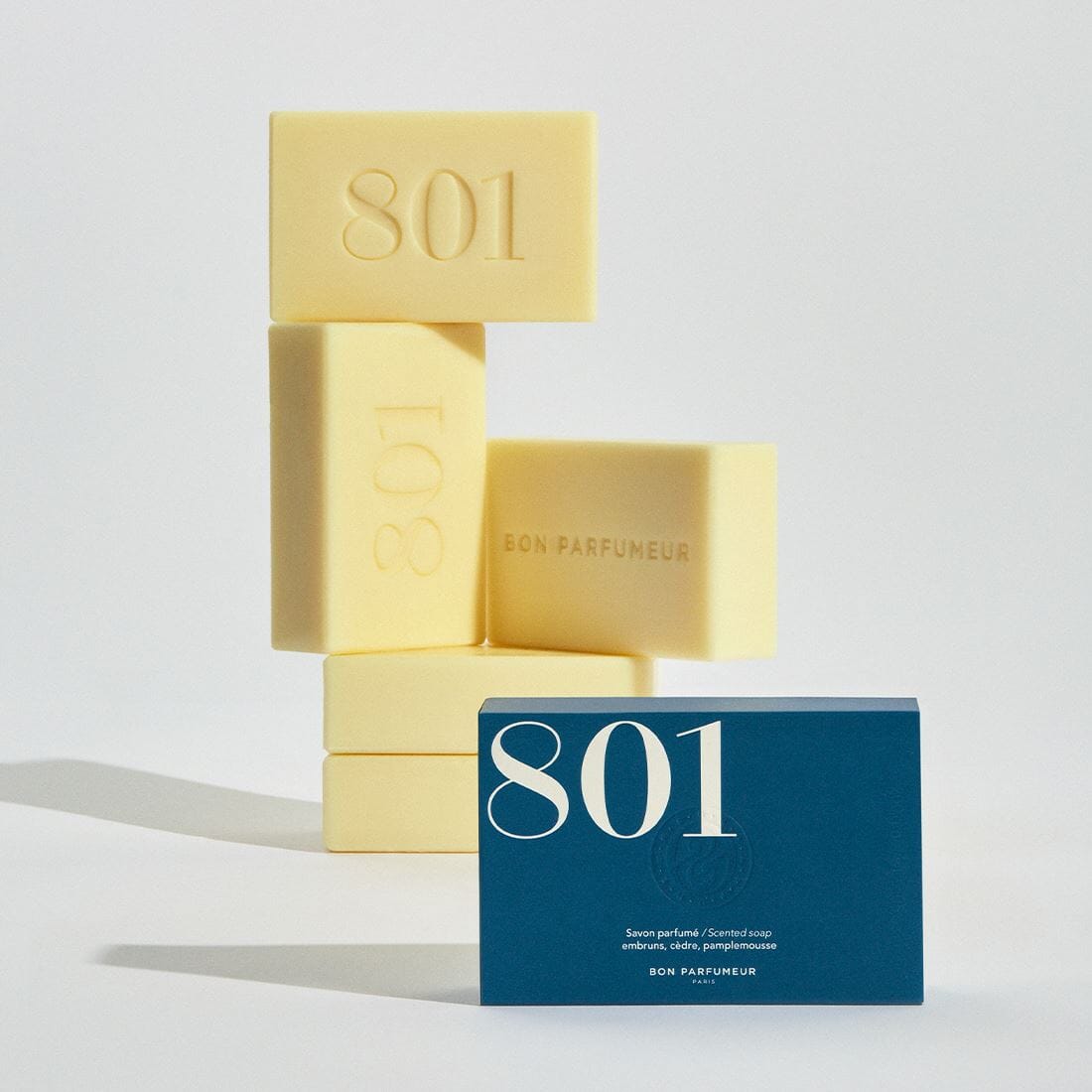 Savon solide parfumé 801 aux embruns, au cèdre et au pamplemousse Savon Bon Parfumeur France 